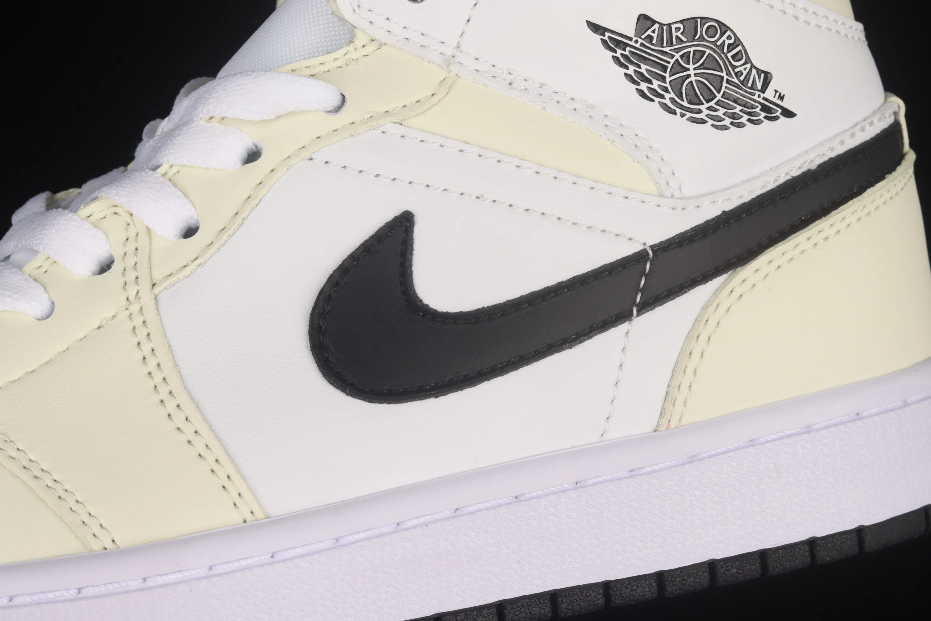 All categories Air Jordan Jordan series basketball shoes Air Jordan 1 Mid Air Jordan 1 Mid AJ1 Joe 1 white apricot milk coconut cream China basketball shoes BQ6472-121